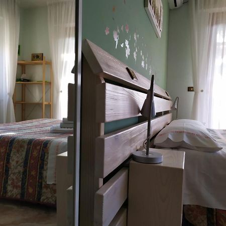 B&B La Casa Di Angelica Roseto Degli Abruzzi Exteriör bild