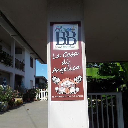 B&B La Casa Di Angelica Roseto Degli Abruzzi Exteriör bild