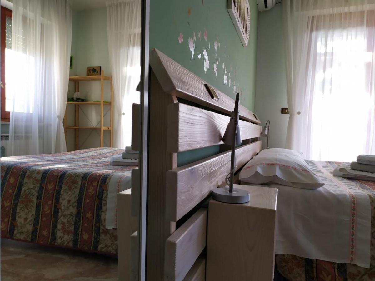 B&B La Casa Di Angelica Roseto Degli Abruzzi Exteriör bild