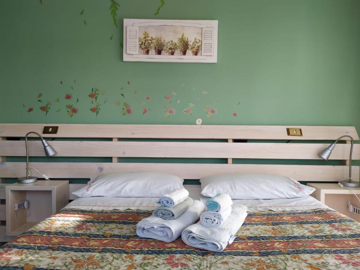 B&B La Casa Di Angelica Roseto Degli Abruzzi Exteriör bild